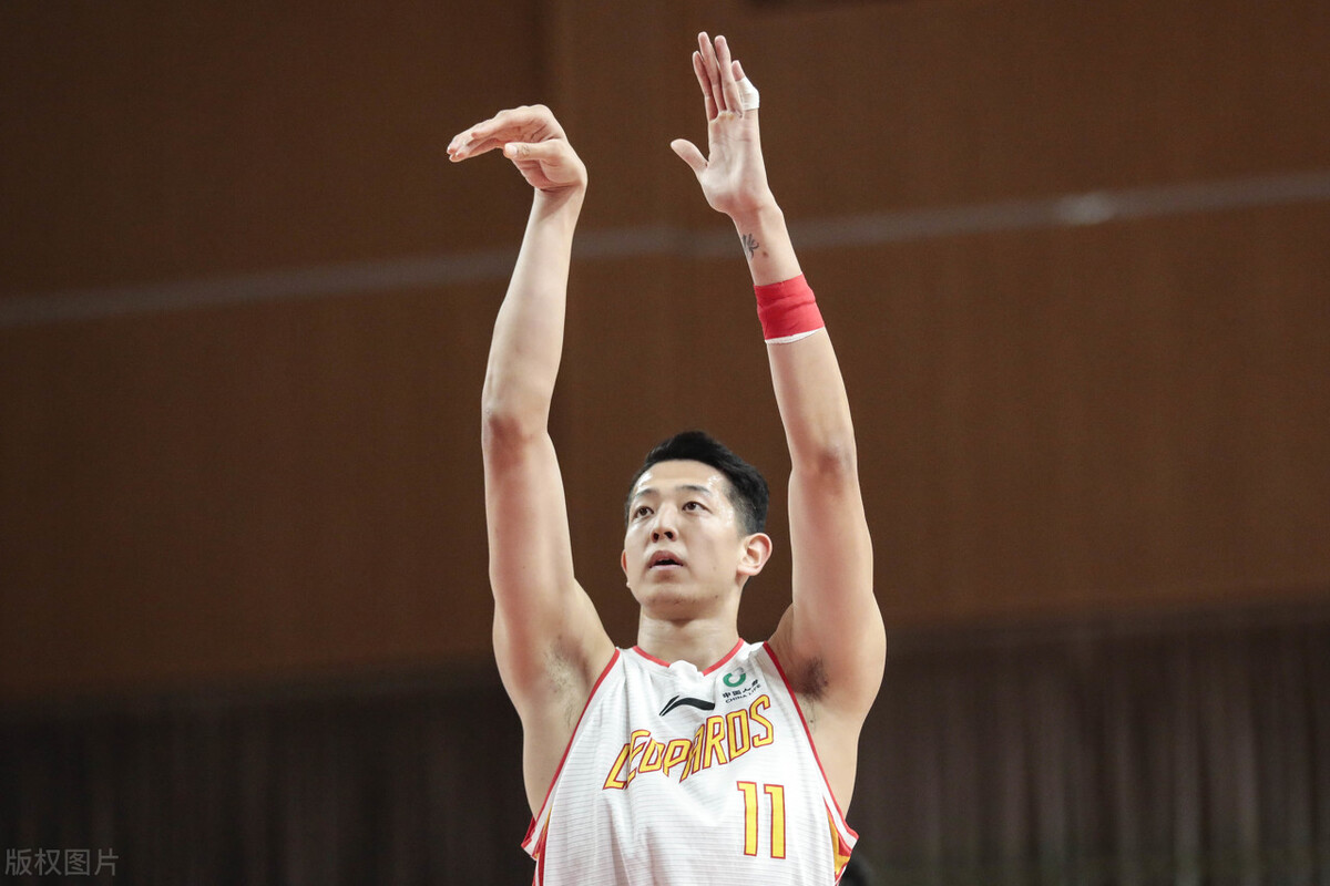 上海久事冲刺阶段战术微调,志在欧超杯名次提升,态度坚定,资深球员宣示担当的简单介绍 上海久事冲刺阶段战术微调,志在欧超杯名次提升,态度坚定,资深球员宣示担当的简单介绍