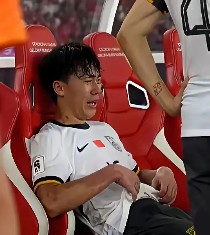 lol竞猜官方网站今晚国王杯传出新动向，皇家社会远射贴柱，管理层表态：引发热议，赛季目标并未改变的简单介绍