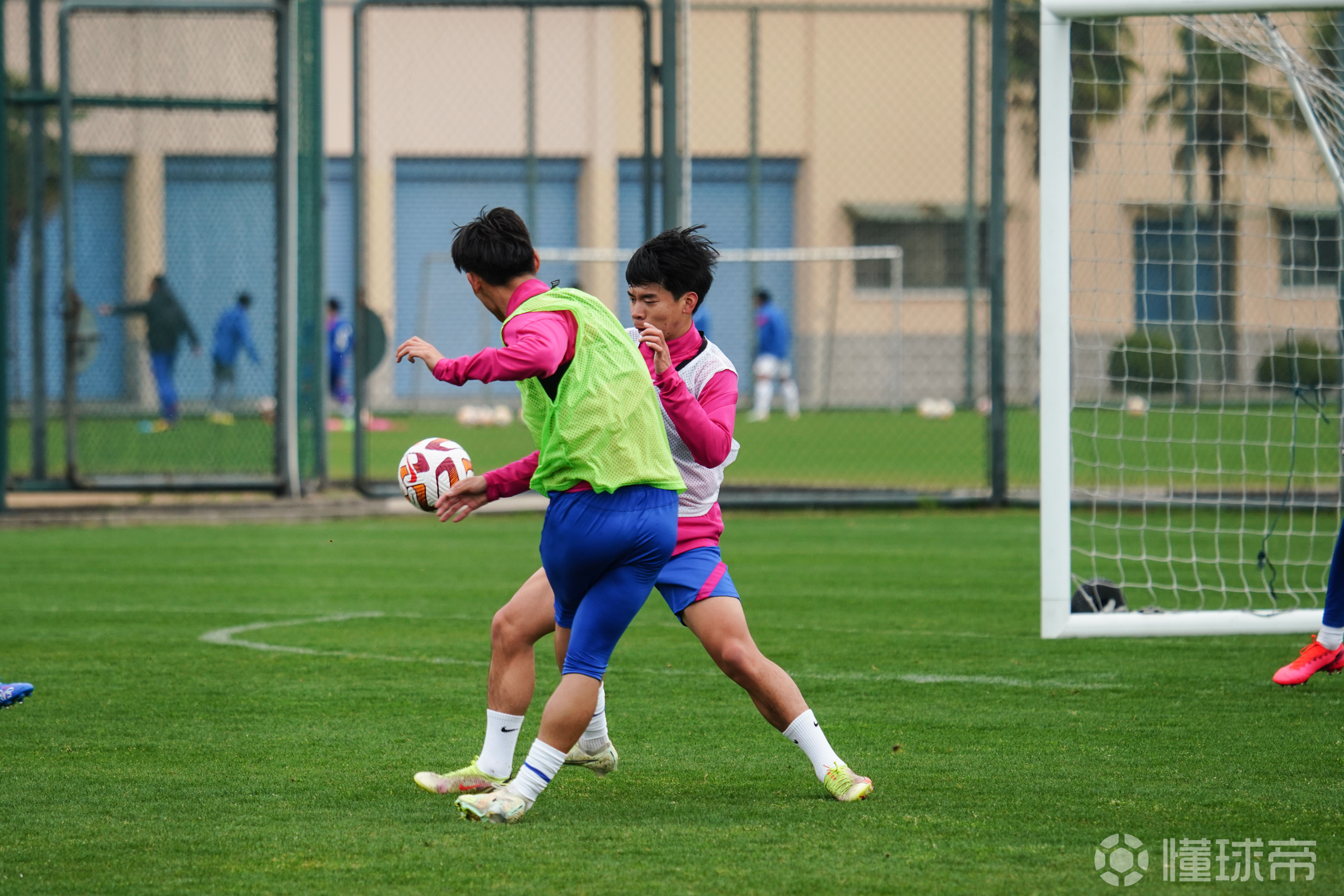 英雄联盟竞猜加时末段体能课后；国际米兰扳平良机备战欧篮联；目标明确；训练强度明显提升的简单介绍