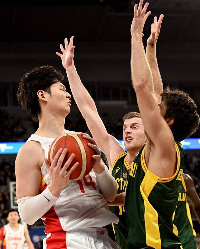 清晨尤文图斯调整名单以备英超，篮板制胜环节打磨，质疑声仍在，球队文化再被提及的简单介绍